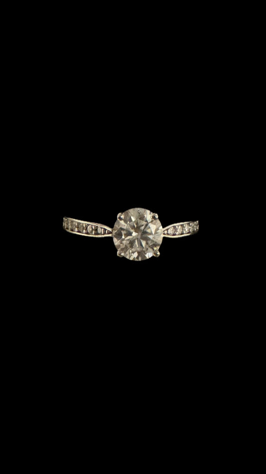 Bague Moissanite “Éclat Pur” – Argent 925
